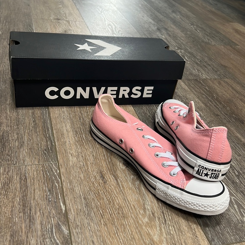 Converse Chuck Taylor All Star in Coastal Pink